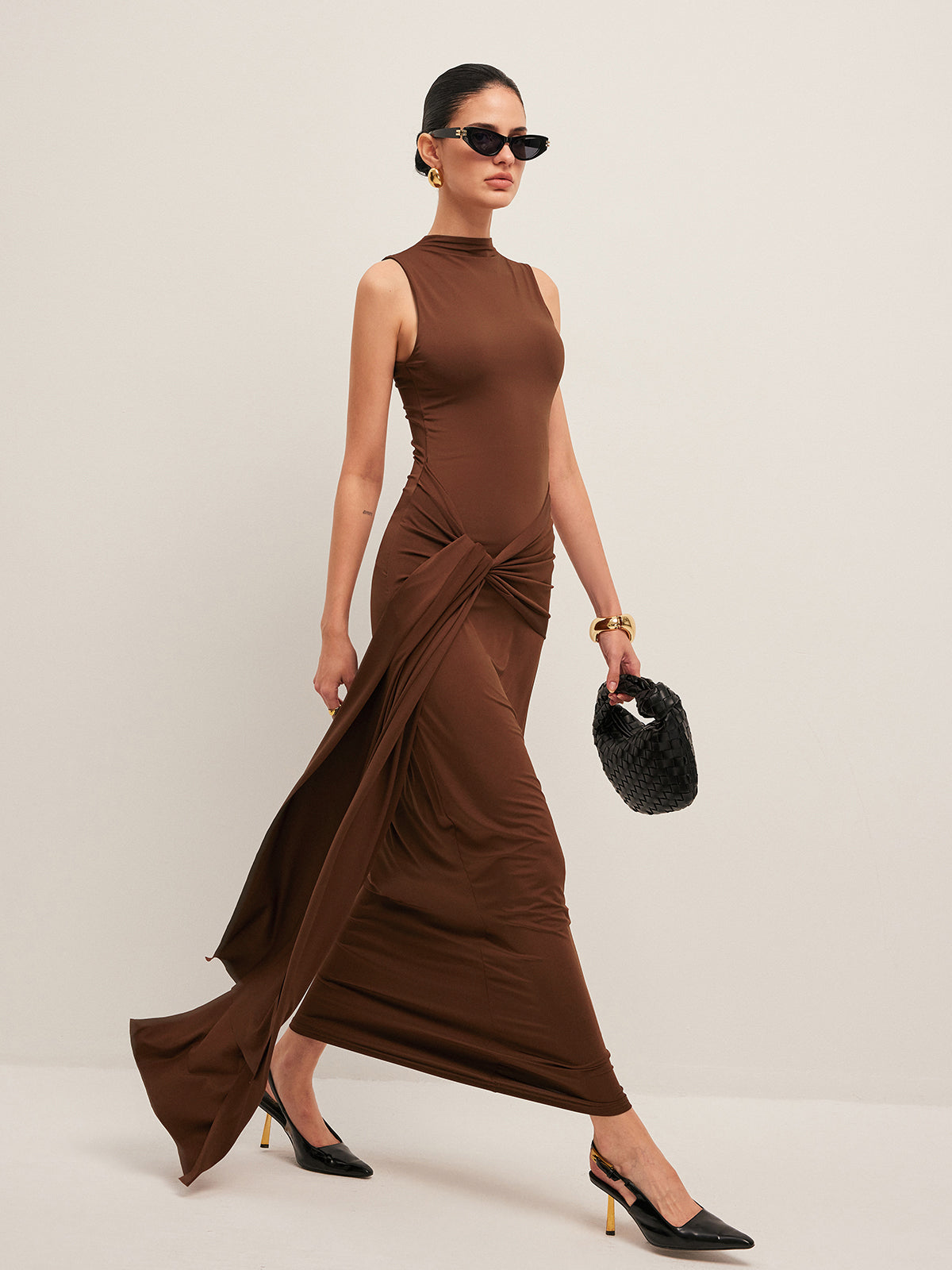 Hazel Doe Haven Brown Twisted Knot Crew Neck Sleeveless Jersey Maxi Dress 03