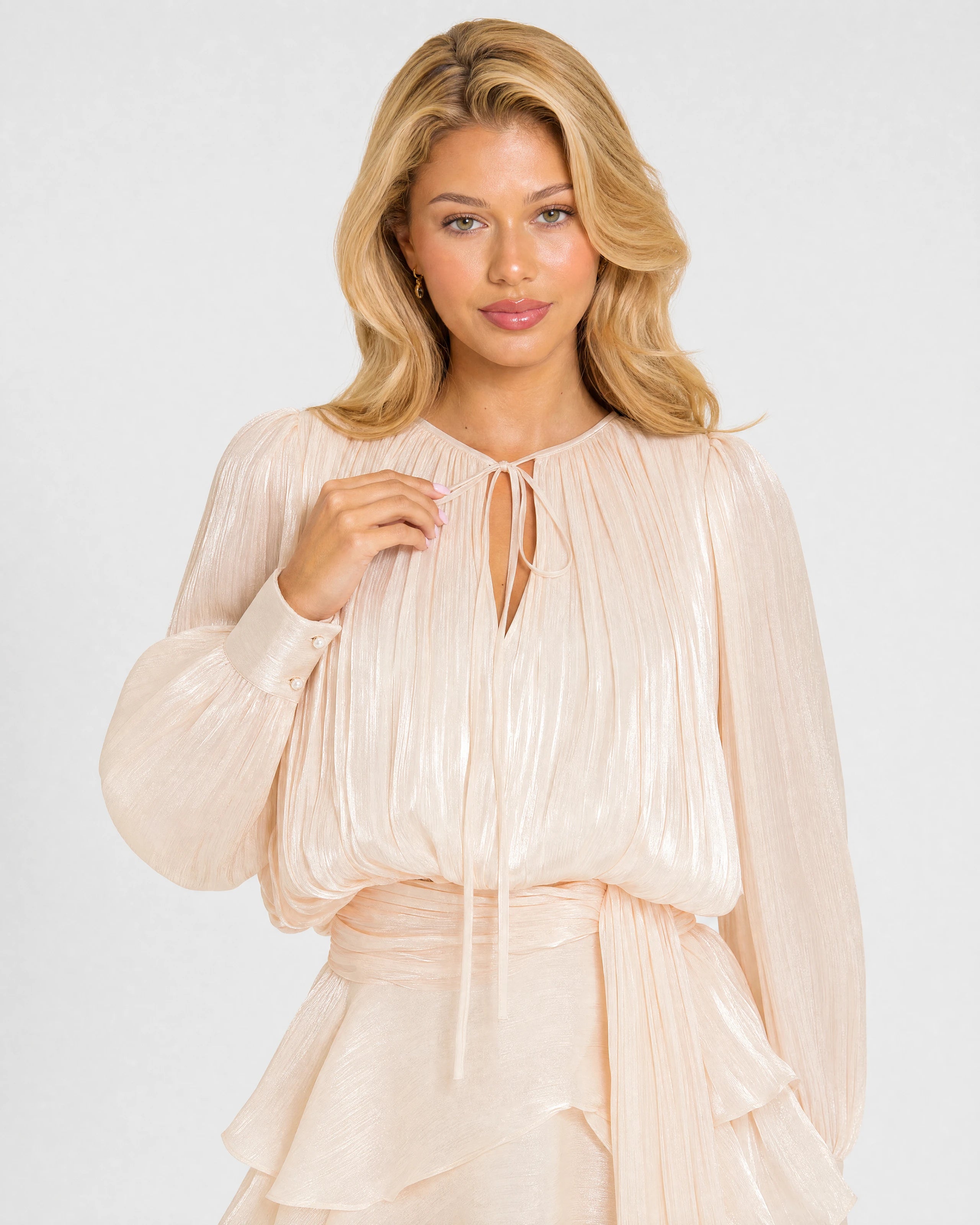 Juliette champagne pleated mini dress - keyhole tie close-up