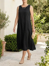 Luna | Comfortable A-Line Midi Dress - Black - Tillybelle