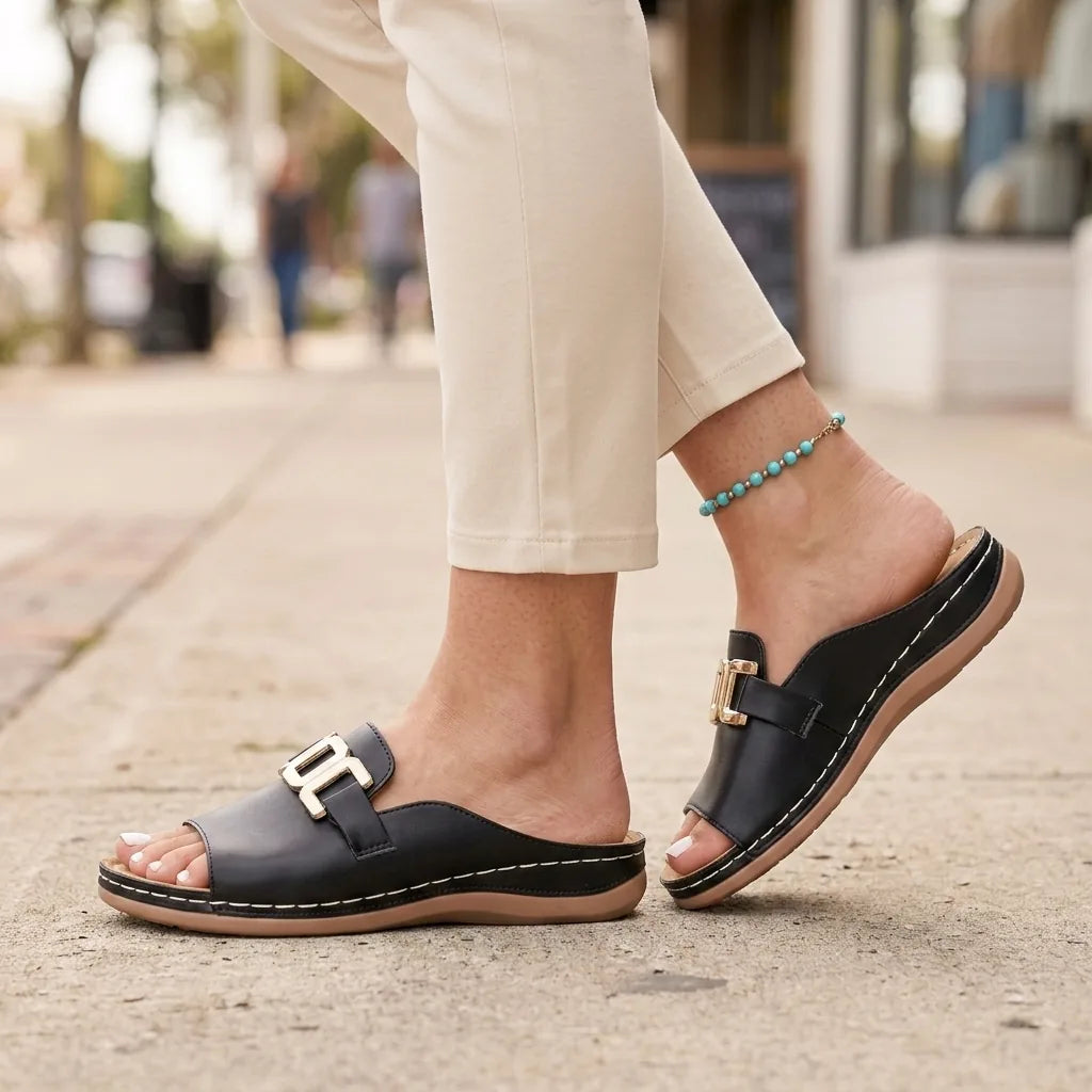 Monroe | Orthopedic Buckle Slide Sandals - Black - Tillybelle